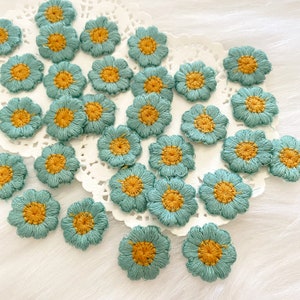 12 Teal Embroidered Daisy, Embroidery Applique, Floral Patch, Needle Craft Supply,Threaded Flowers, Mini Fabric Daisy, Autumn Fall Sewing