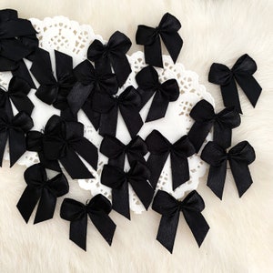 Noeuds noirs sans effilochage 2,5 cm, Noeuds artisanaux en satin, Noeuds pour décoration de fête, Fabrication de cartes, Noeuds pour lingerie, Noeuds en ruban à carreaux effilochés faits main
