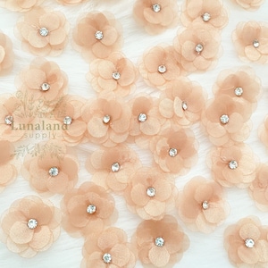 Blush Strass Blumen 12 Stück 25 mm, Layered Organza Blume Kleine Nähen Blume Crafting Perlen Perle Blumen Pastell, Hochzeitsdeko Versorgung