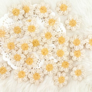 Girasole all'uncinetto 12 pezzi 20 mm, piccolo fiore applique, toppa floreale, artigianato all'uncinetto, fiori all'uncinetto, toppe per cucito e trapuntatura, costumi per bambini