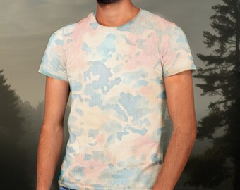 Camiseta para hombre. Comodidad de camuflaje elástico, ropa de aventura, secado rápido, mezcla de polielastano, color melocotón ligero desteñido, patrón hexagonal, encanto vintage.