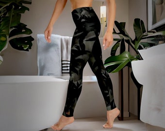 Leggings de yoga: elegantes para la noche, cómodos, elásticos, hasta los tobillos, de cintura alta, sexys y versátiles, ecológicos. "Palm Breeze" de Ricky D,