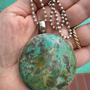 Stephen Dweck   ペンダントトップ　クォーツ　青銅　ブルーグリーン Stephen Dweck ペンダントトップ クォーツ 青銅 ブルーグリーン