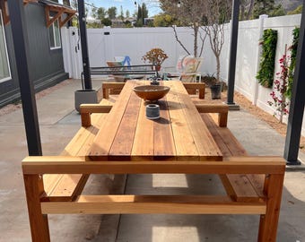 Bouwplannen voor buiten eettafel