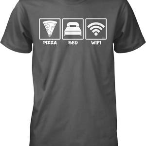 Pizza Bed WIFI, Best Night Ever Men&#39;s T-shirt, NOFO_01098