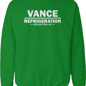 K&ouml;nnte beinhalten: Gr&uuml;ner Pullover mit wei&szlig;em Text, der "VANCE REFRIGERATION - SCRANTON, PA -" lautet.