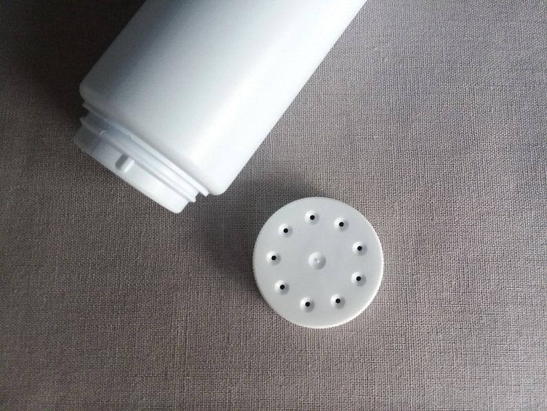 6 oz. Powder Containers Twist Top Sifter Caps Empty Bottle Etsy