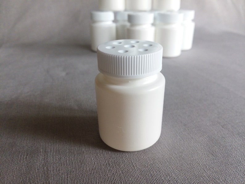 4 Pack Powder Containers Twist Top Sifter Caps Empty Bottle Etsy