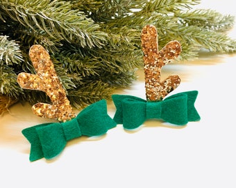 Mini Reindeer Antlers, Pigtails set, Christmas baby bow, alligator clips, kelly Green or Custom colors, vanaguelite