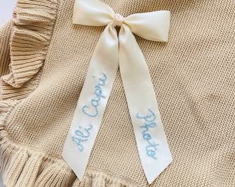 Personalized hair Bows, hand embroidered name for Girls, Satin ribbon long tails hair bow