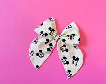 Mickey Hair Bow, Mouse hair Clip, Sailor style Bow, Vanaguelite, Made in USA
