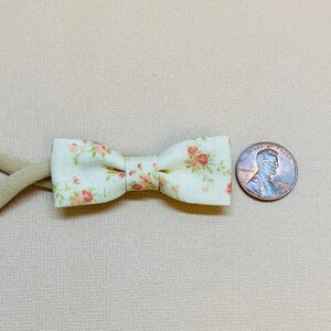 Newborn tiny bows, Neutral colors mini bows, Itty Bitty Bows, baby girl headbands, gifts for newborn baby girl