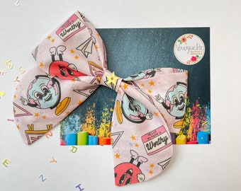 Back to school hair Bows, Worthy Bow, Apples and Earh Globe, School girl hair clips