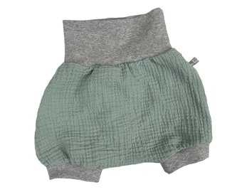 Baby pants short *Muslin altmint* Baby shorts Pump pants