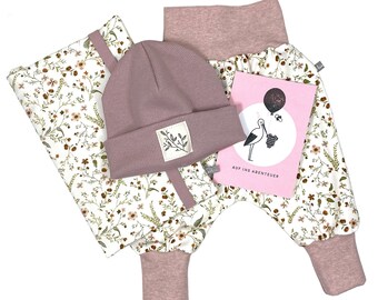 Baby gift diaper bag + hat + bloomers *Petit Fleurs* diaper bag baby shower