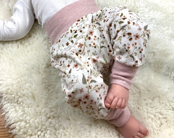 Baby harem pants *Petit Fleurs white pink* Baby jersey pants for girls