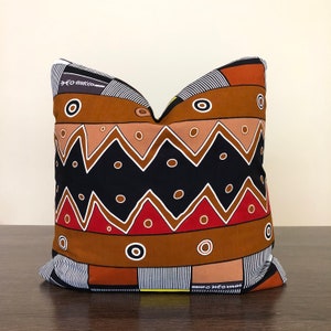 Ankara jeter oreiller, housse d’oreiller imprimée africaine, coussin décoratif, imprimé géométrique, oreiller d’accent, oreiller de lancer, oreiller imprimé en débarbouillette