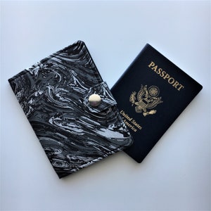 African print passport wallet, swirl print passport wallet, African bi fold wallet, African passport case, Ankara passport holder,