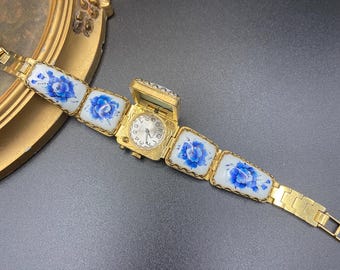 Vintage Chaika USSR Hand Painted Enamel Floral Bracelet Gold Plated Mechanical Watch Blue& White