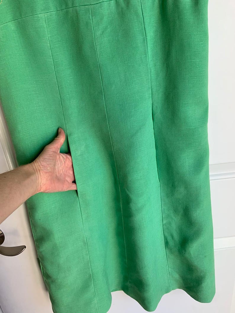 7400173 Green Banded Hem Shift Dress