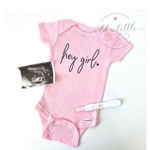 Hey Girl Bodysuit - It&#39;s A Girl - Girl Gender Reveal - Girl Announcement - Gender Reveal Girl - Gender Reveal Ideas - Girl Baby Shower