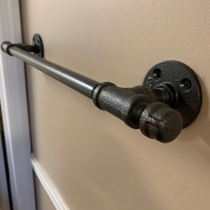 Industrial Bathroom Towel Holder Bar Rack Iron Pipe Steampunk Hampton Industrial Design