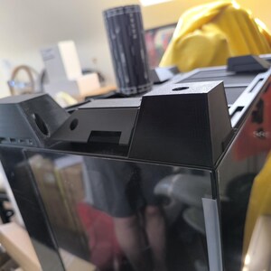 Lian Li 011 Vision & Vision Chrome Feet Extensions (improved airflow)