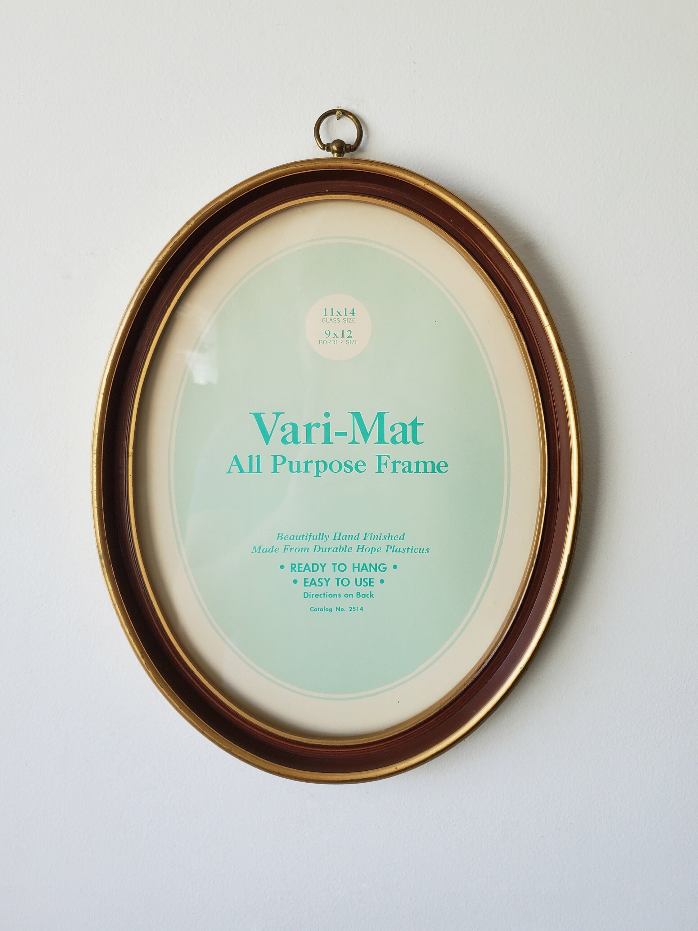 Vintage Oval Frame by VariMat // 11 x 14 // Classic Picture Etsy