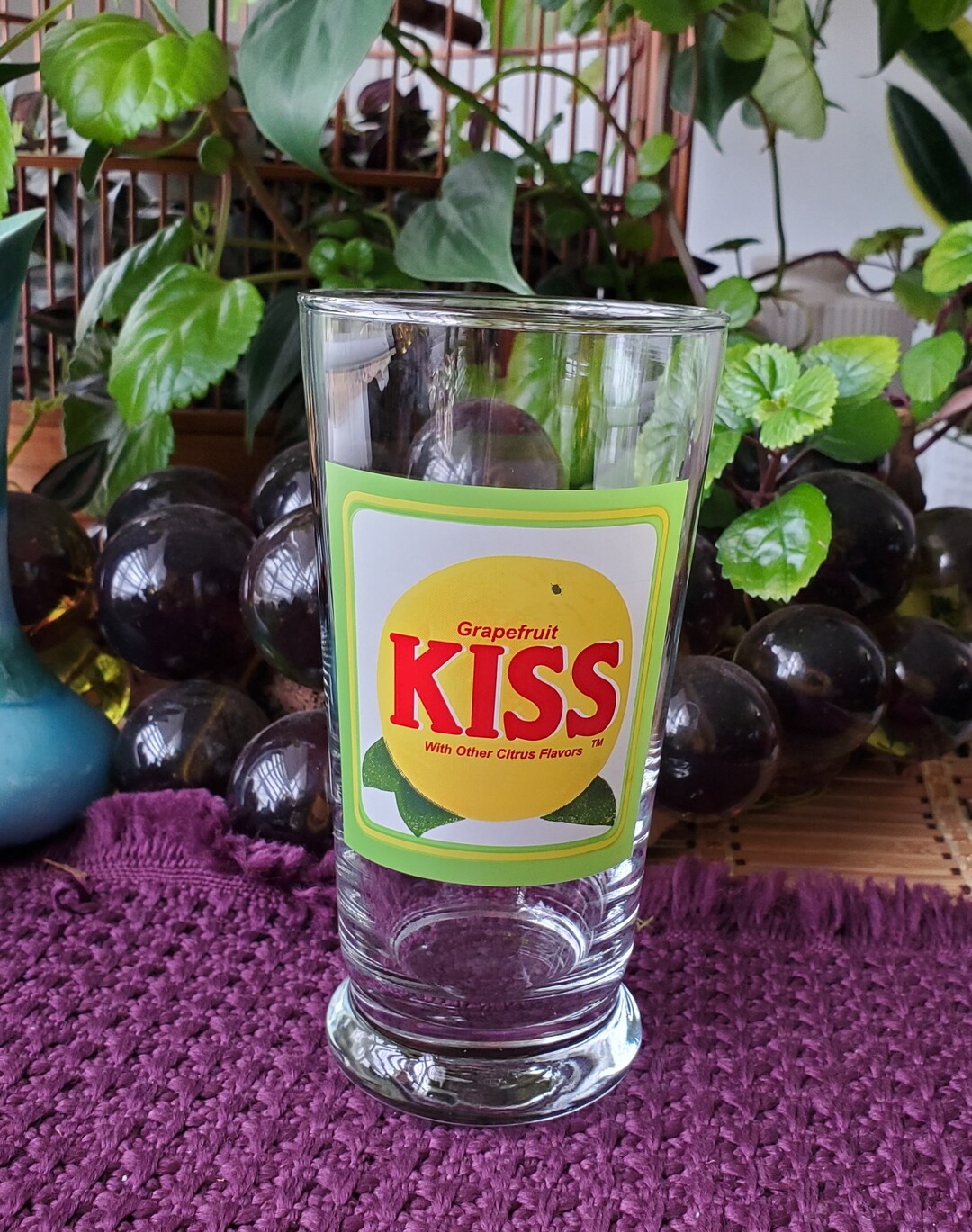 Vintage Kiss Grapefruit Glass // Kiss Soda Glass // Vintage Glassware