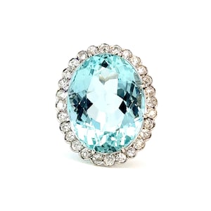 Natural Aquamarine and Diamond cocktail Ring in 18kt White Gold