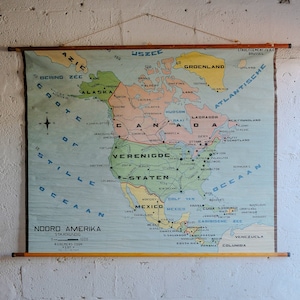 Originele enorme vintage Vlaamse educatieve schoolmuurgrafiek Noord-AMERIKA VS KAART Geografie Handgeschilderd mooi zeldzaam Canada Mexico
