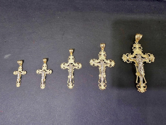 10K Yellow & White Two-Tone Gold Filigree Crucifix Cross Jesus Pendant Charm (Pendant Only)