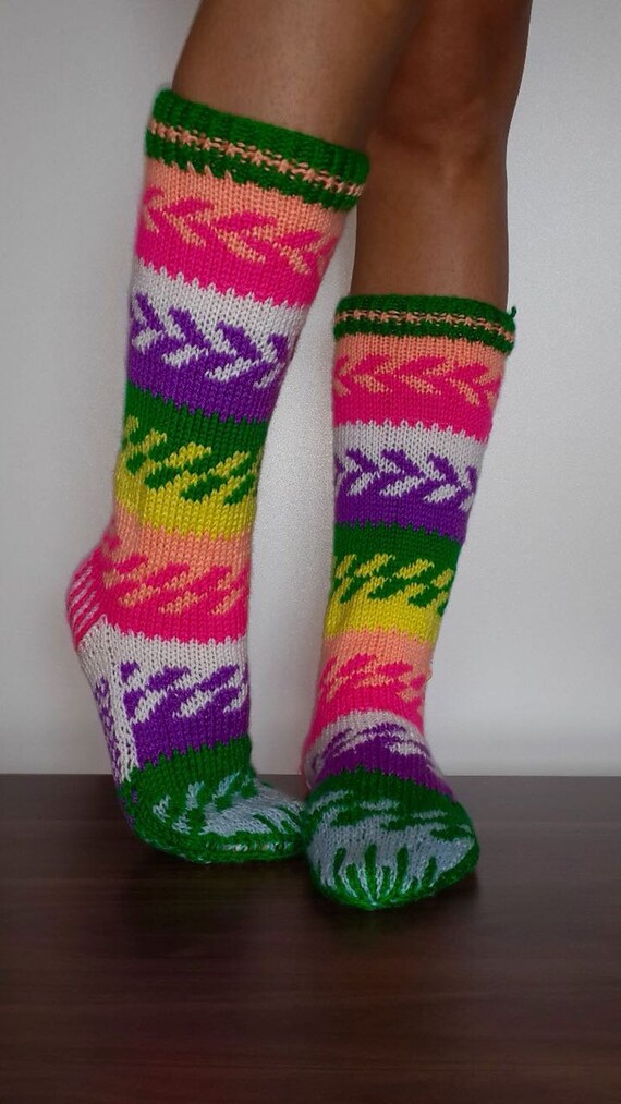 long wool socks womens