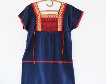Sweet Ethnic Short sleeved Dress - Size 14 - 16 AU womens