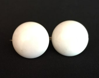 Vintage white button clip on earrings, 1930s 1940s 1950s 1960s fashion 30s 40s 50s 60s