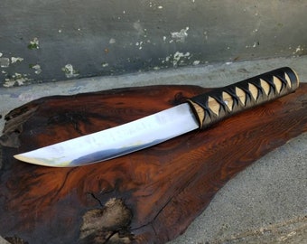 handforged tanto. Made from carbon steel recycled from a harrow tine.