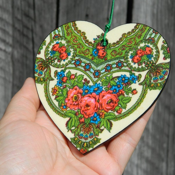 Valentine gift for wife, Small present made in Poland, Heart with Polish folk art motif, Thank you gift, Goralski, cute gifts for girlfriend