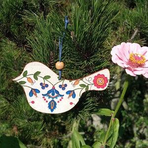 Poolse volkskunst Rustiek interieur, Houten vogel met Kasjoebische blauwe bloemen, verjaardagscadeau, Kerstboombal, cottagecore-esthetiek afbeelding 7