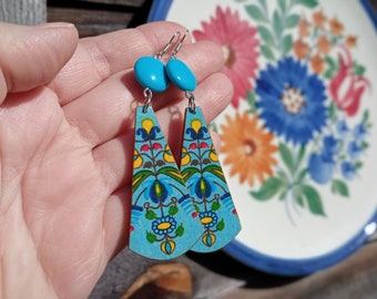 Light sky blue wooden dangle earrings, Polish folk floral pattern for nature lover, vibrant bright colors, ultra lightweight handicraft