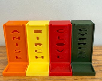 3D printed akc or nacsw scent vessel with magnet. Akc or nacsw nose work training. Canine scent vessel for swabs.