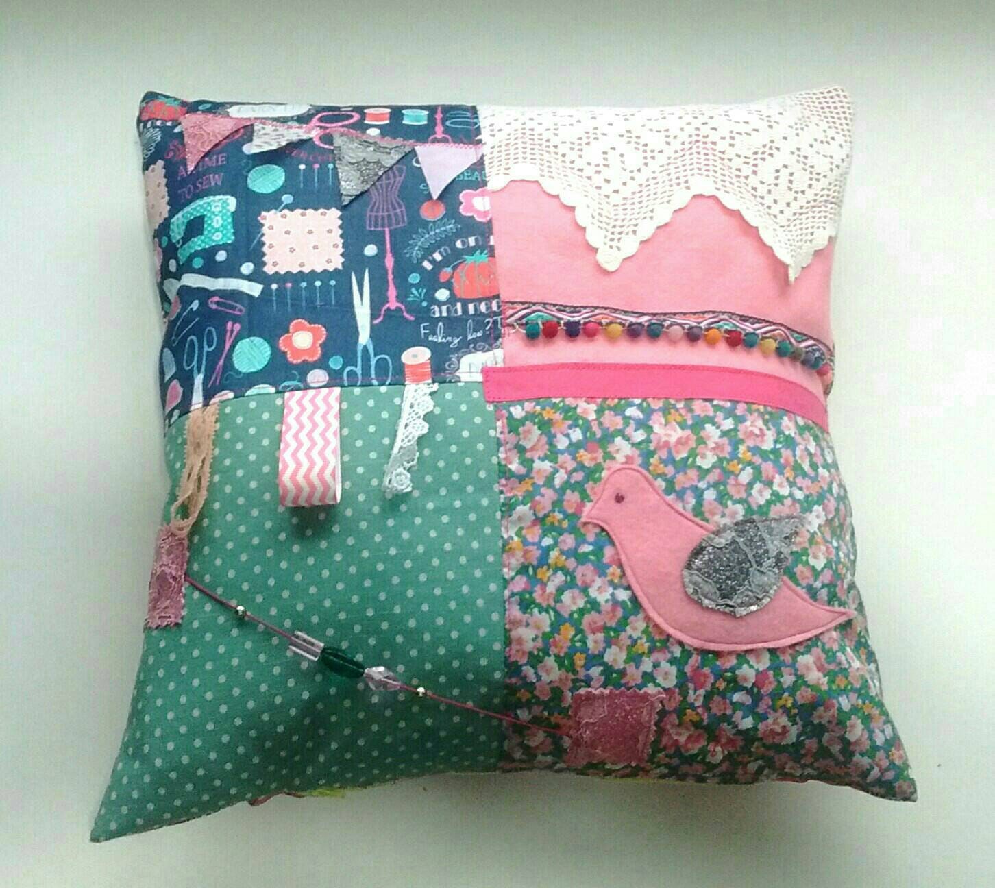 HUMAN MADE PATCHWORK CUSHION クッション・座布団