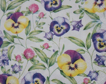 4 Paper Napkins for decoupage,Paper Napkins with Pansies, flowers, Decor Collection, Provence, Vintage paper napkin,Post cardNr78