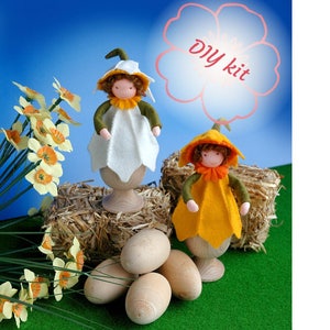 Egg Warmer Daffodil Sisters image 2