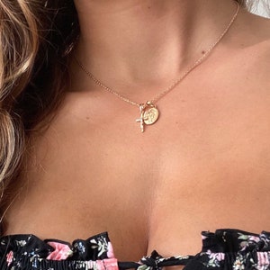 Virgin Mary necklace, 14k Rose Gold, dainty gold necklace, tiny cross necklace, Virgin Mary pendant necklace, religious necklace, catholic