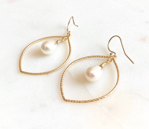 【MONDAY EDITION】Teardrop Pearl Hoop Earrings - Gold Pearl Hoop Earrings, Gold Teardrop Hoop Earrings, Dainty