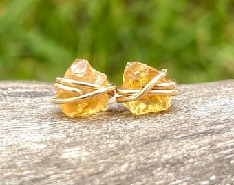 Raw citrine stud earrings, crystal earrings, November birthstone earrings, raw stone jewelry, natural citrine, 18k gold studs dainty jewelry