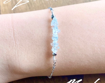 Aquamarine bracelet, Raw Aquamarine, March Birthstone Bracelet, Dainty Silver bracelet, Blue gemstone bracelet, Beaded bracelet gift for her