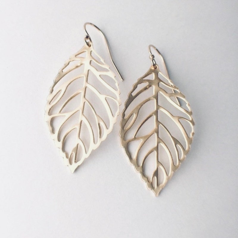 Leaf Shape Earrings main image 1