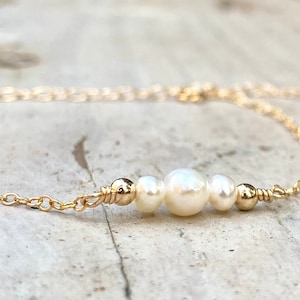 Freshwater Pearl anklet, June Birthstone bracelet, Delicate pearl bracelet, Tiny pearl anklet,bridal anklet, dainty gold anklet, white pearl