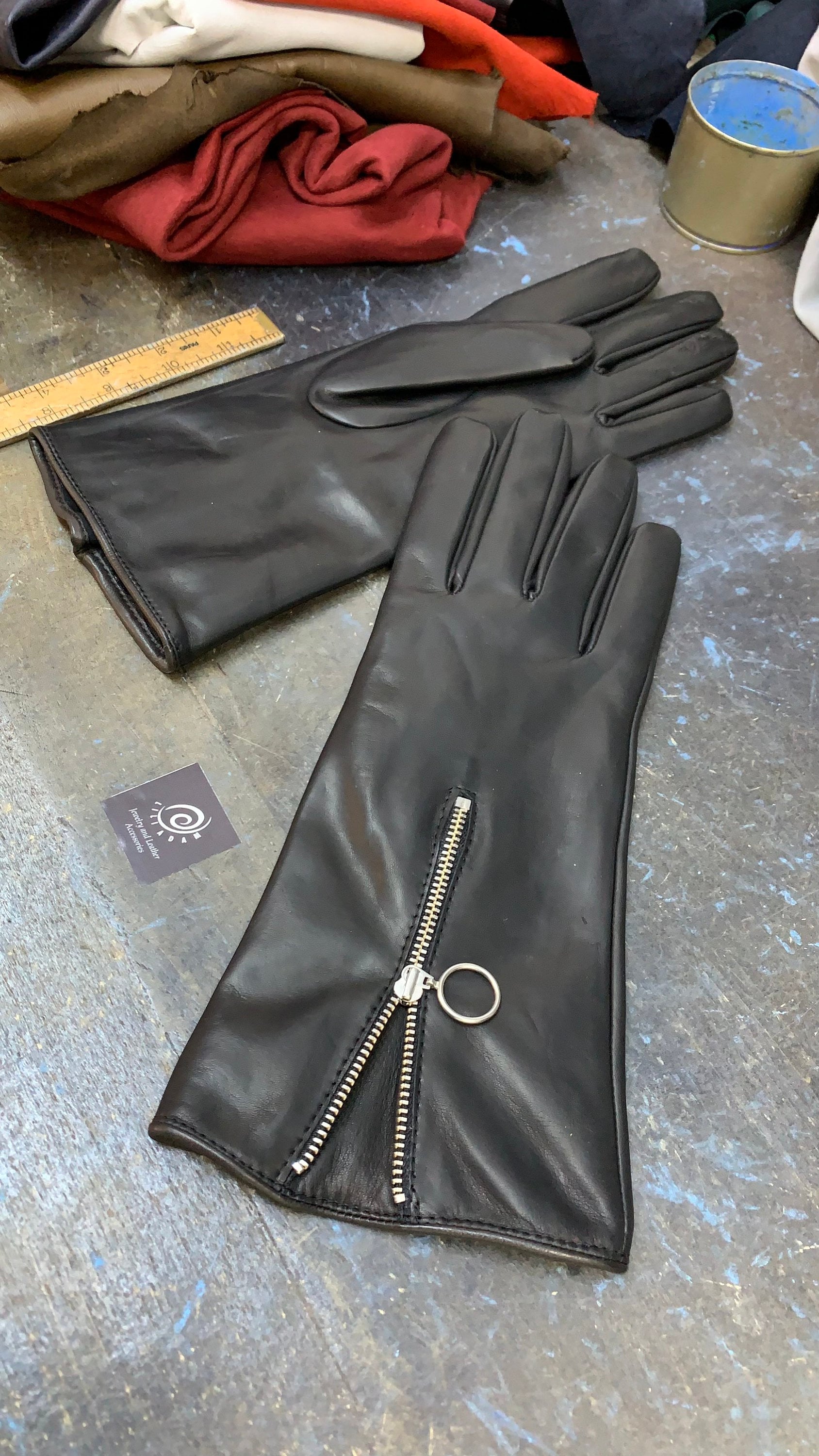 Men's Zip Gloves/ Black Leather Gloves/ Italian Leather Gloves